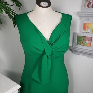 Oscar de la Renta Green w/ Tie Neckline Sleeveless Feminine Vintage Jackie 'O 12